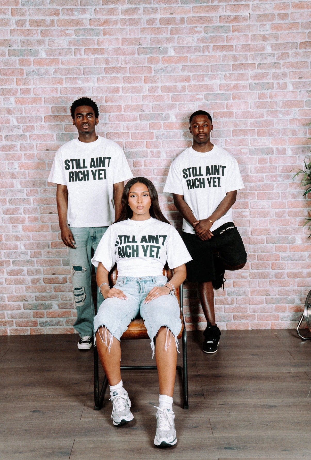 'Still Aint Rich Yet' T-Shirt